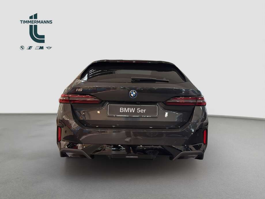BMW i5 eDrive40 Touring (Bild 11/16)