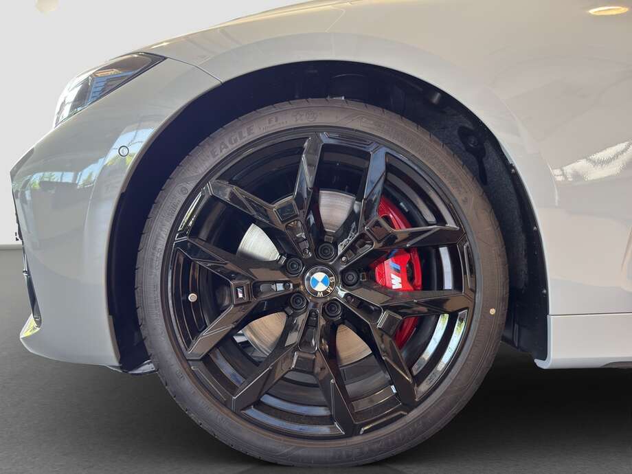 BMW 420i (Bild 15/16)