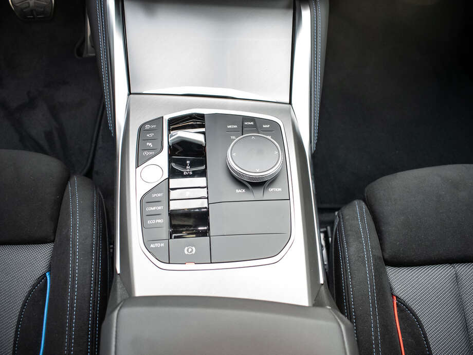 BMW 230i (Bild 16/16)