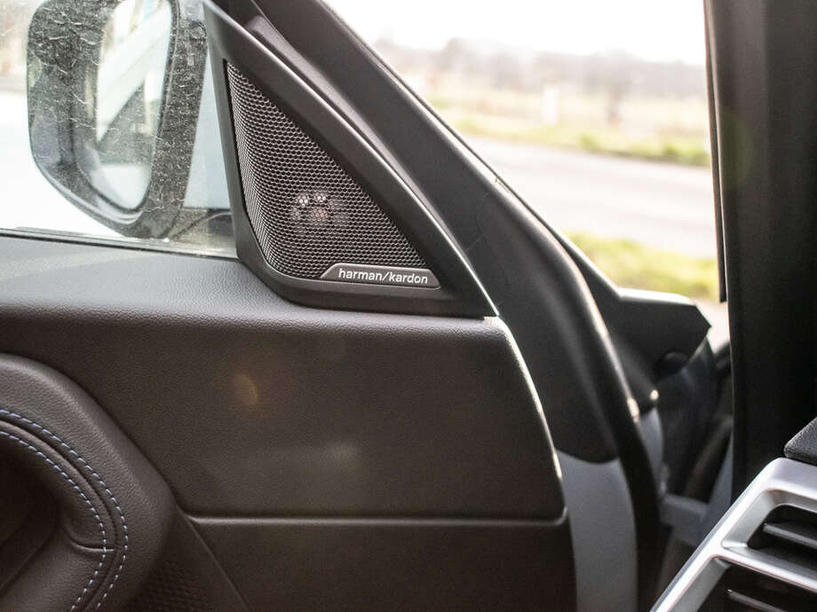 BMW 230i (Bild 6/16)