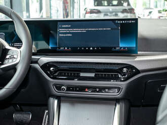 BMW i4 (Bild 2/18)