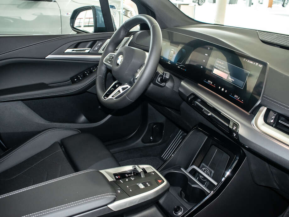 BMW 220 Active Tourer (Bild 14/19)