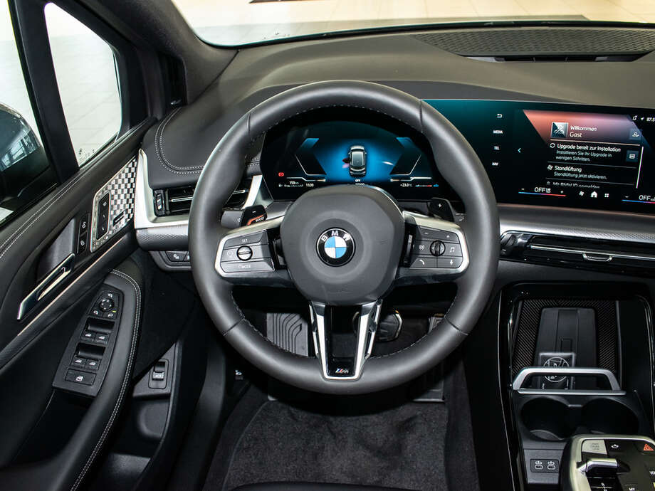 BMW 220 Active Tourer (Bild 17/19)