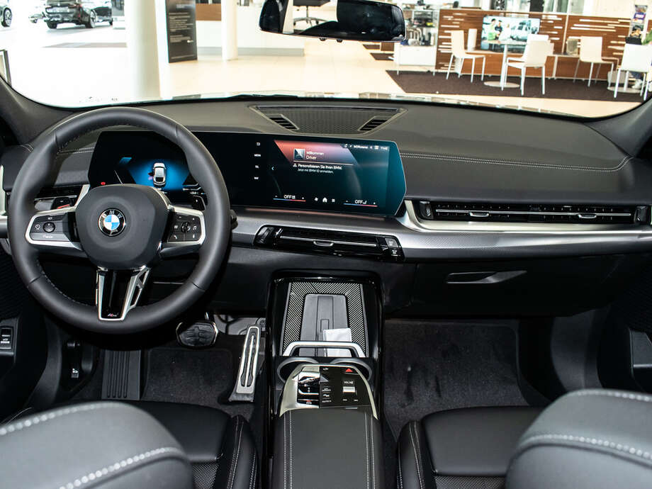 BMW X2 (Bild 14/17)