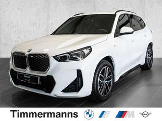 BMW iX1 eDrive20 (Bild 1/17)