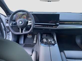 BMW 540d xDrive (Bild 3/16)