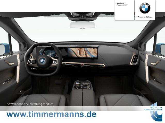 BMW iX (Bild 4/5)