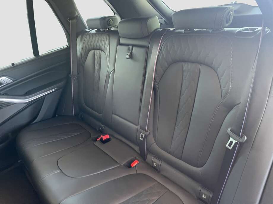 BMW X5 (Bild 5/17)