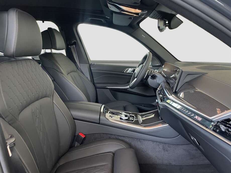 BMW X5 (Bild 7/17)