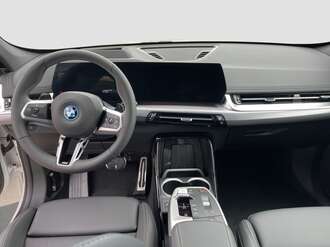 BMW X1 (Bild 3/16)