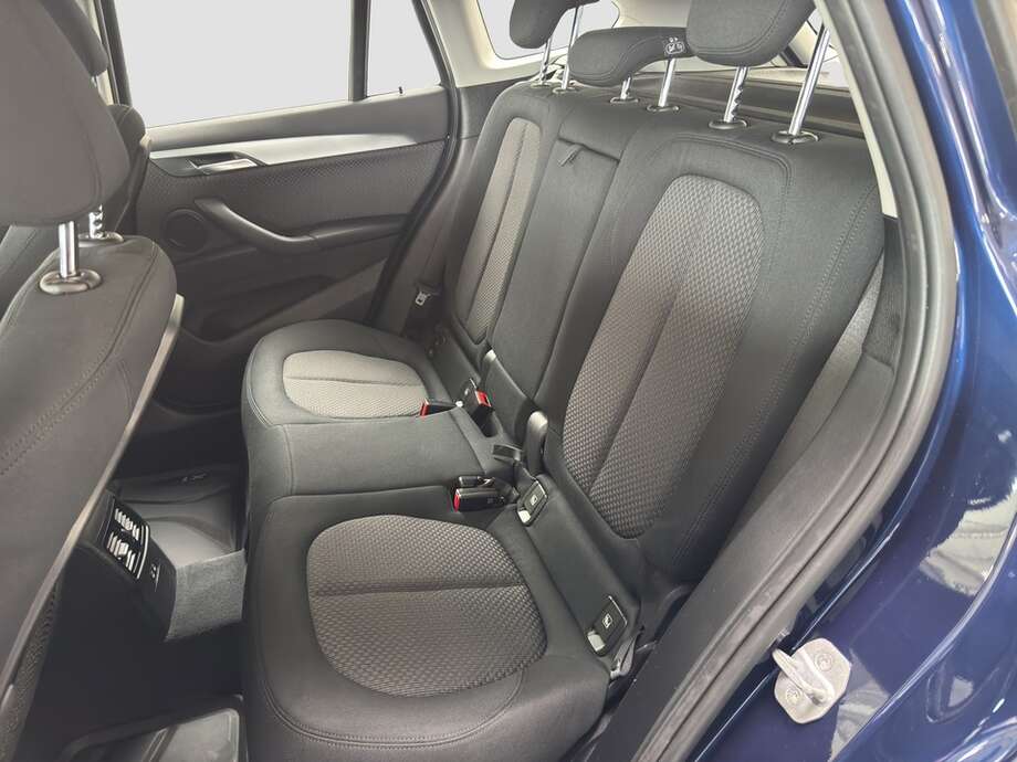 BMW X1 (Bild 6/16)