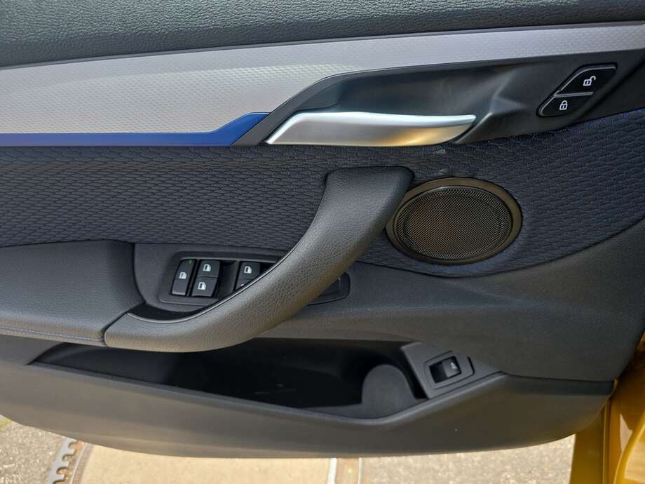 BMW X2 (Bild 8/18)