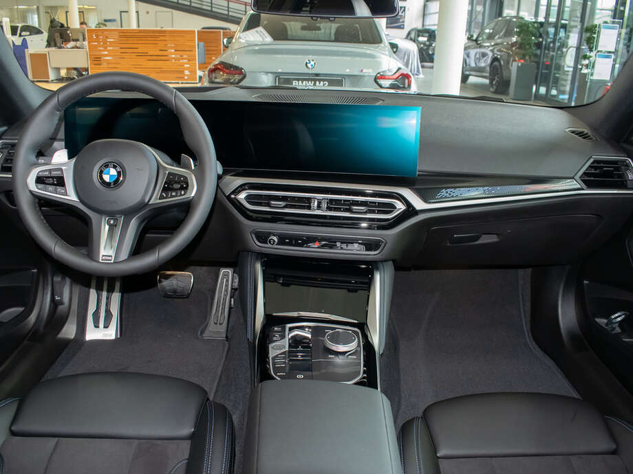 BMW M240i (Bild 14/17)