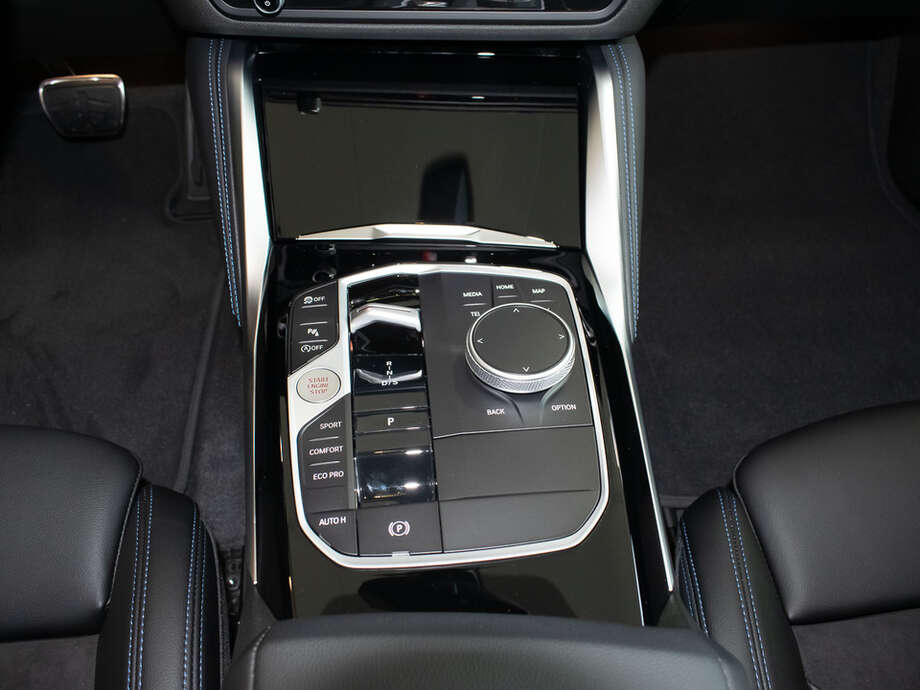 BMW M240i (Bild 17/17)