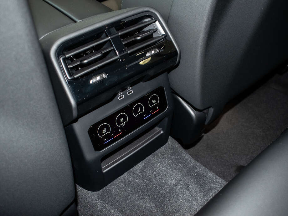 BMW 540d xDrive (Bild 8/22)