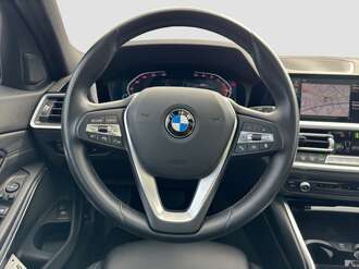 BMW 318i (Bild 3/21)