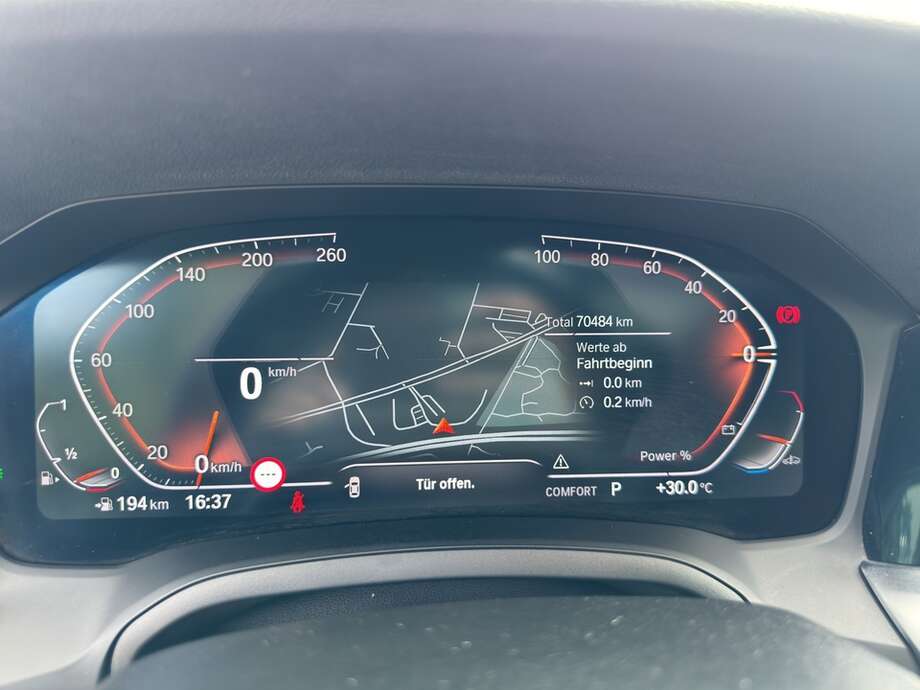 BMW 318i (Bild 14/21)