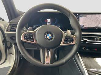 BMW 330i xDrive (Bild 2/17)