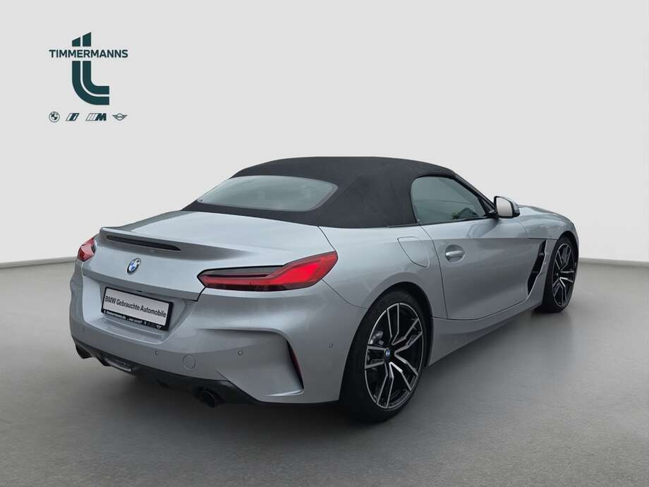 BMW Z4 (Bild 14/18)