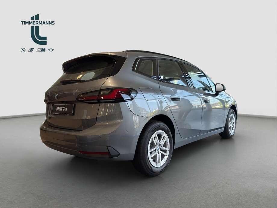 BMW 218 Active Tourer (Bild 10/16)