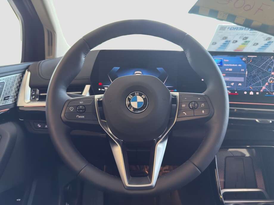 BMW 218 Active Tourer (Bild 2/16)