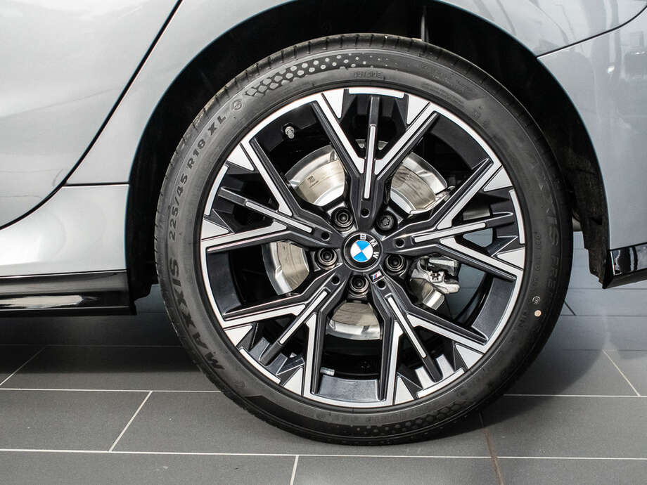 BMW 118d (Bild 7/15)