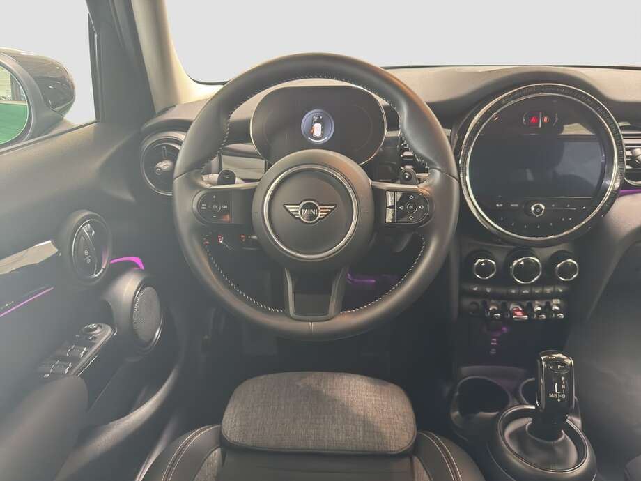 MINI Cooper S (Bild 3/16)