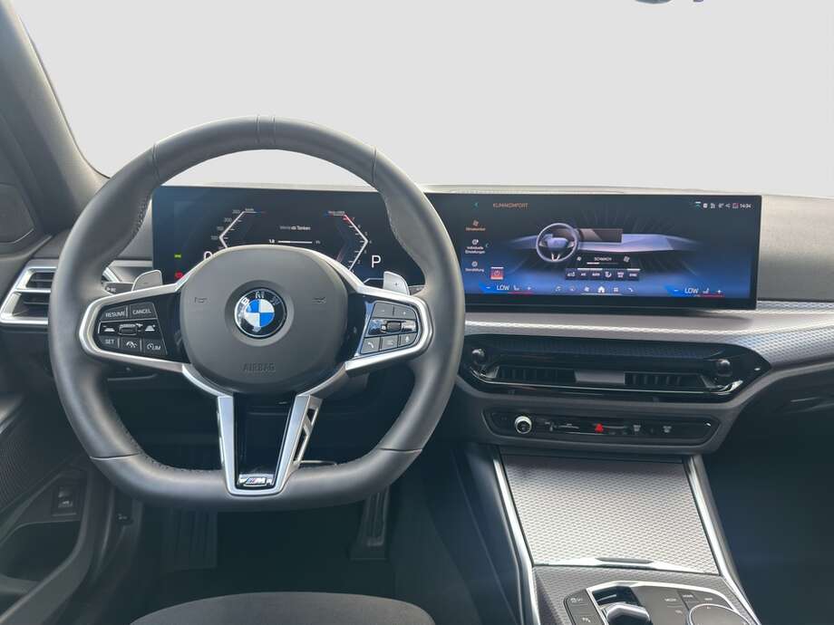 BMW 330i xDrive (Bild 4/16)