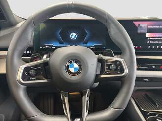 BMW 520d (Bild 2/19)