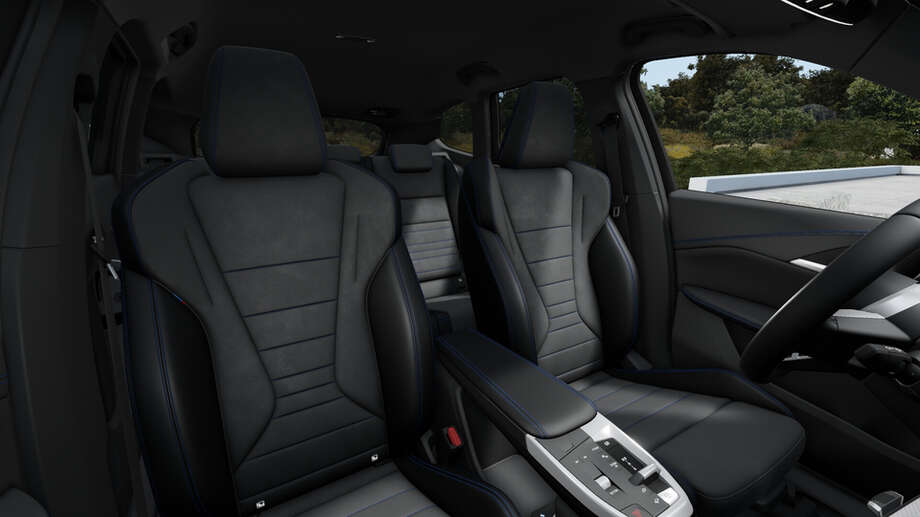 BMW iX1 eDrive20 (Bild 4/5)