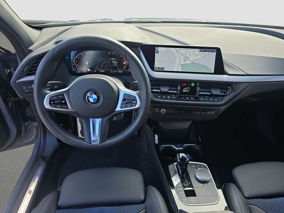 BMW 118i (Bild 5/18)