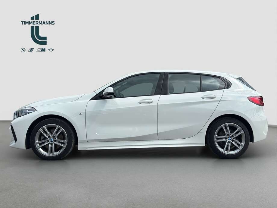 BMW 118i (Bild 11/18)