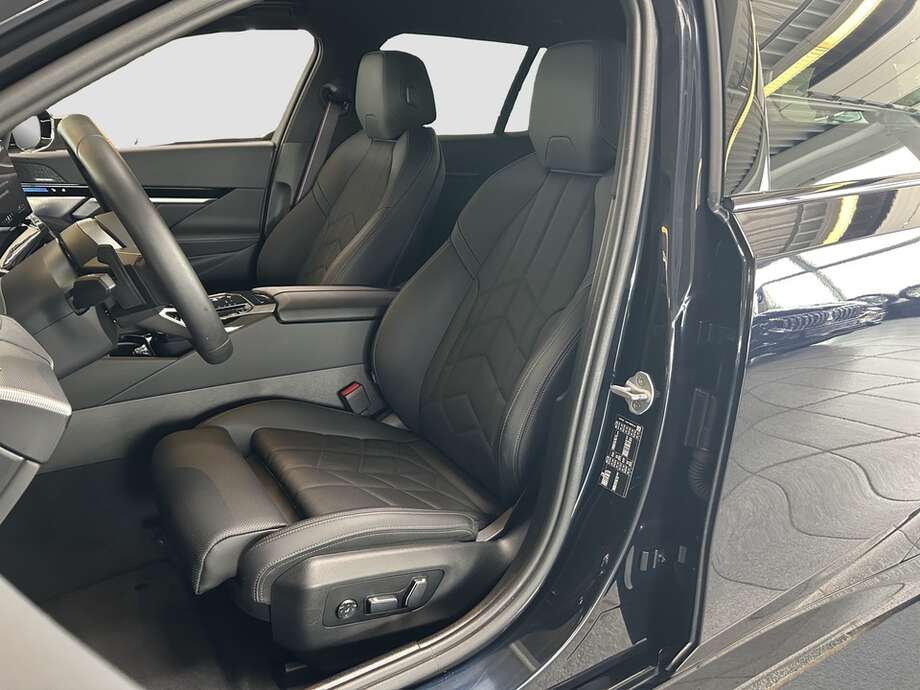 BMW 520d (Bild 3/18)