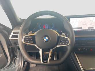 BMW 330i xDrive (Bild 2/13)