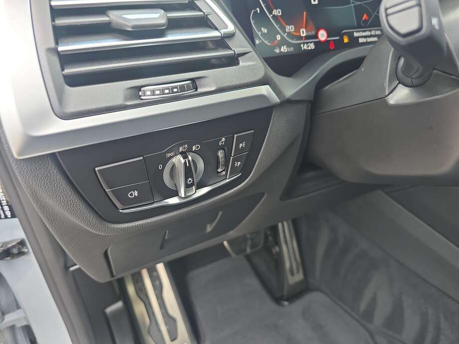 BMW X4 (Bild 9/19)