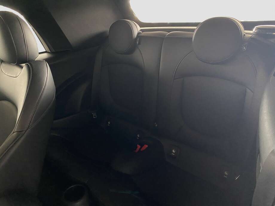 MINI Cooper Cabrio (Bild 4/21)