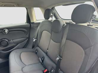 MINI Cooper (Bild 3/18)