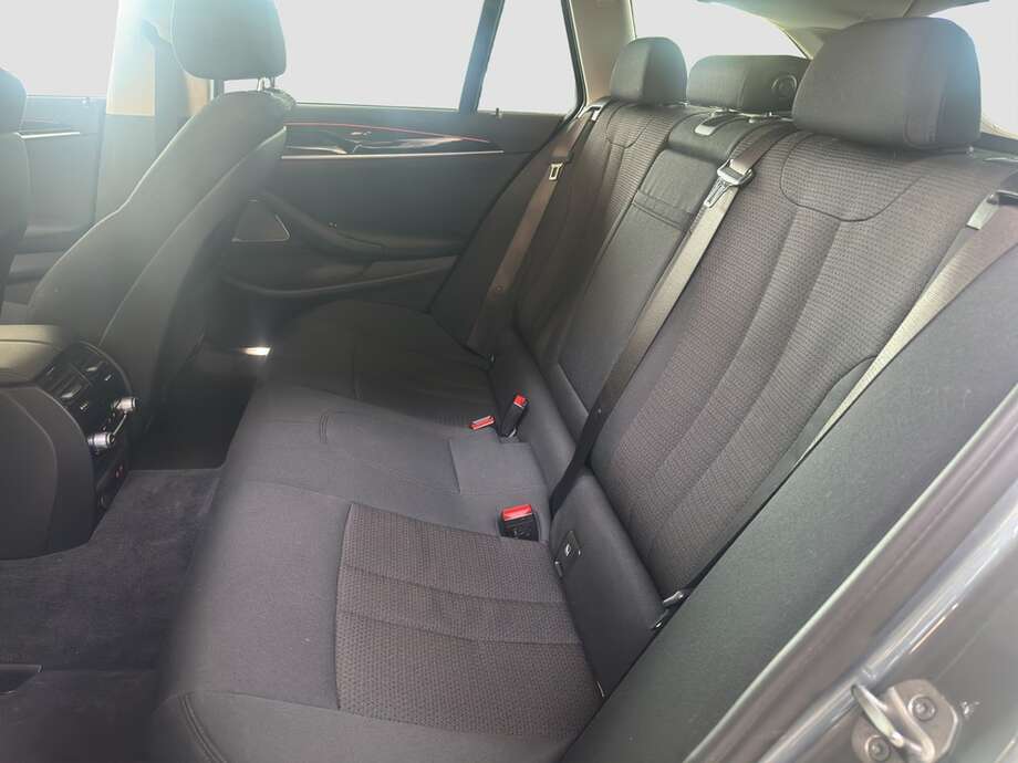 BMW 530d (Bild 4/20)
