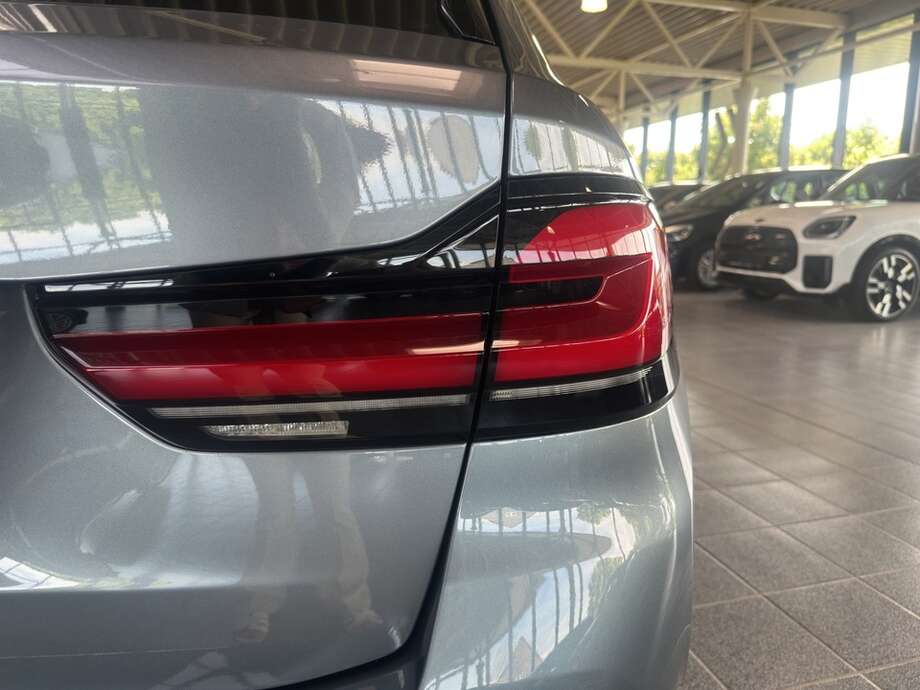 BMW 530d (Bild 9/20)