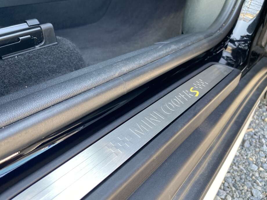 MINI Cooper SE Countryman ALL4 (Bild 7/24)