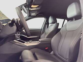 BMW 320d (Bild 1/15)