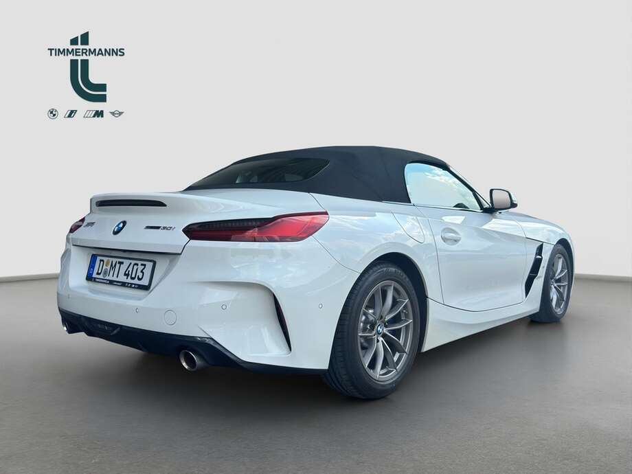 BMW Z4 (Bild 13/17)