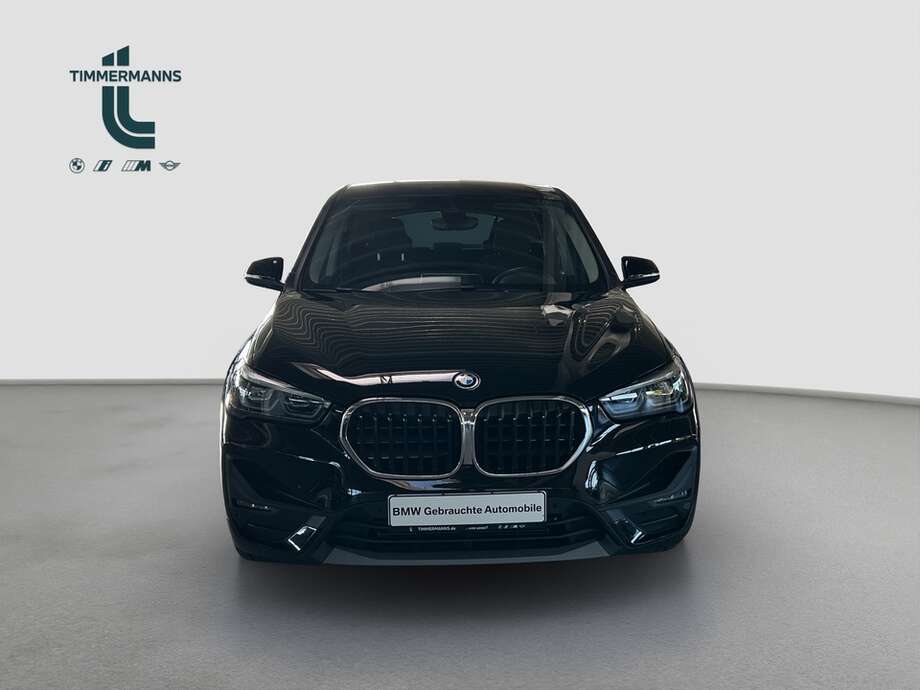 BMW X1 (Bild 16/17)