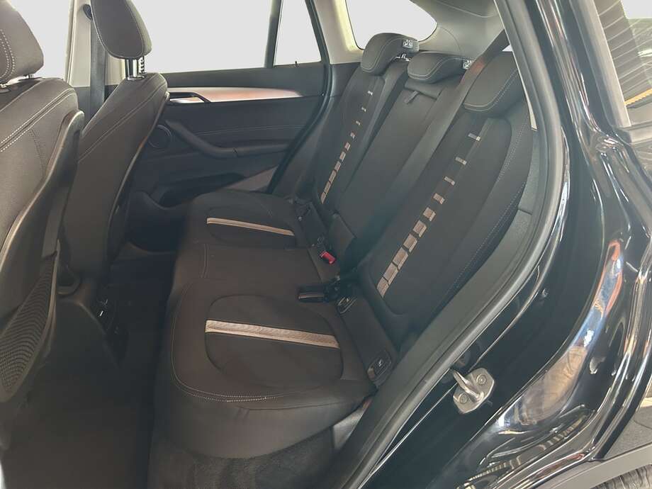 BMW X1 (Bild 6/17)