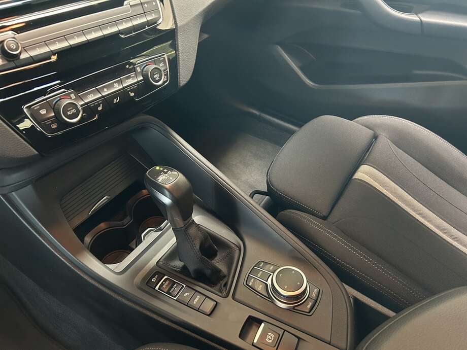 BMW X1 (Bild 8/17)