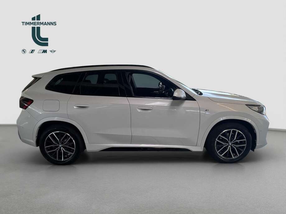 BMW X1 (Bild 13/16)