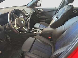 BMW 120i (Bild 1/18)