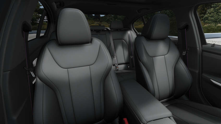 BMW 320d (Bild 4/6)