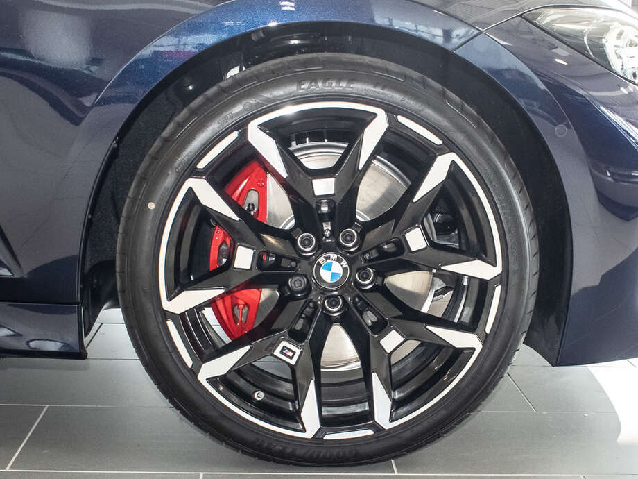 BMW 330d xDrive (Bild 14/20)