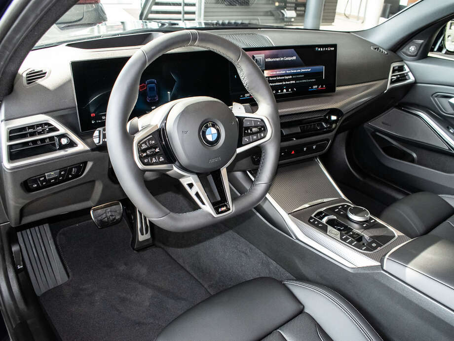 BMW 330d xDrive (Bild 16/20)
